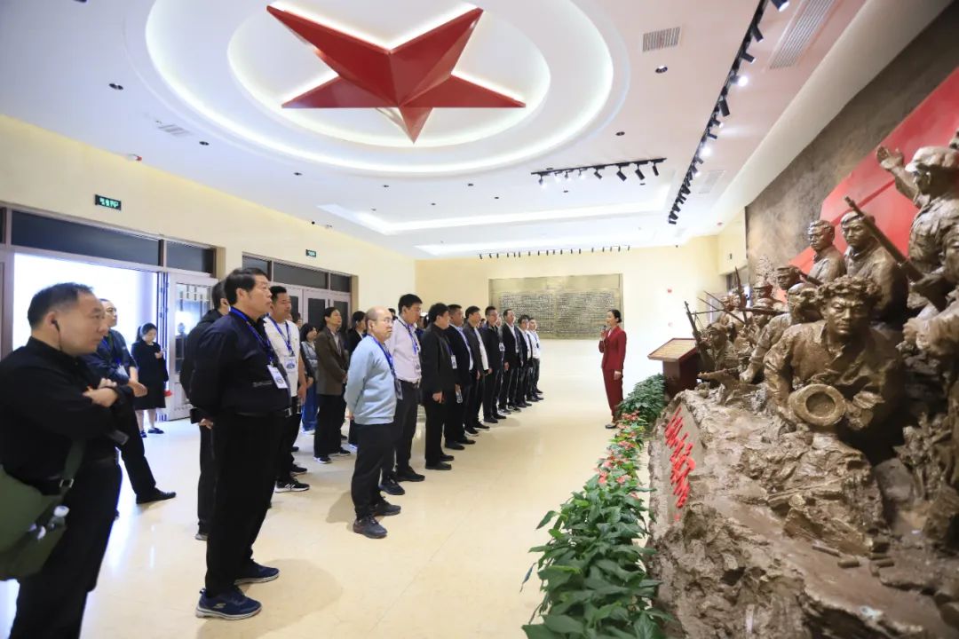 传承红色基因·践行初心使命 | 森林舞会官网乳业集团党务干部赴河南大别山干部学院发展综合素质提升教育培训