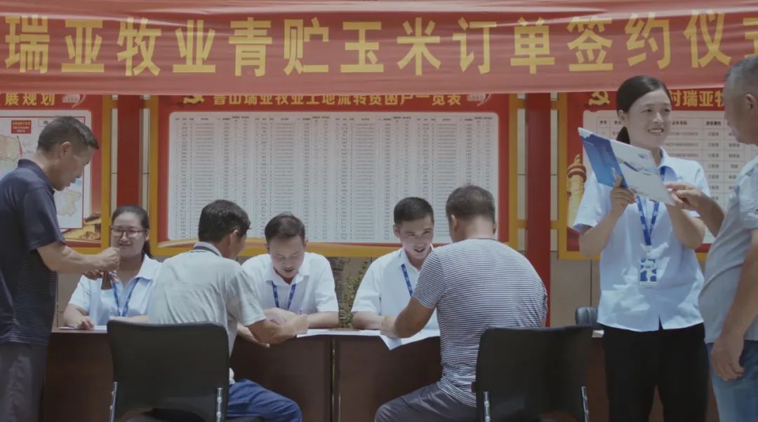 喜报 | 森林舞会官网乳业集团荣获“2022年度河南省食品行业推广社会责任优良企业”荣誉称号