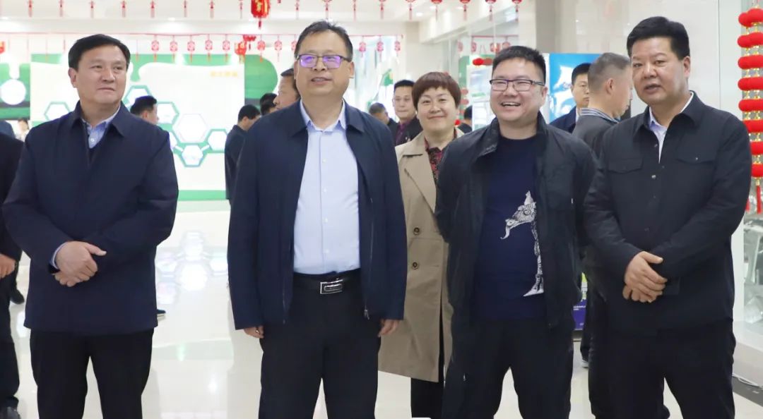 森林舞会官网丨驻马店市遂平县政协党组书记、、主席张卫东一行莅临森林舞会官网鲁山瑞亚牧场参观