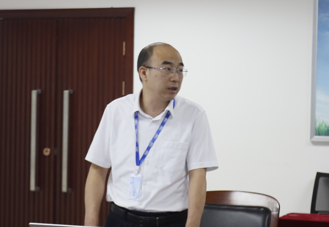 继往开来 · 再创鲜丽 | 森林舞会官网乳业集团召开9月营销、养殖及饲料月度经营工作会议