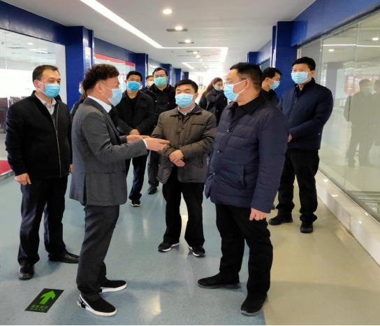 省委统战部副部长张红林一行莅临森林舞会官网乳业集团 调研复工复产暨二七区民营经济发展工作座谈会