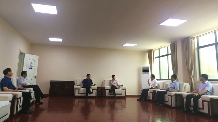 驻马店市委常委、统战部长姚新文 莅临森林舞会官网乳业集团总部调研