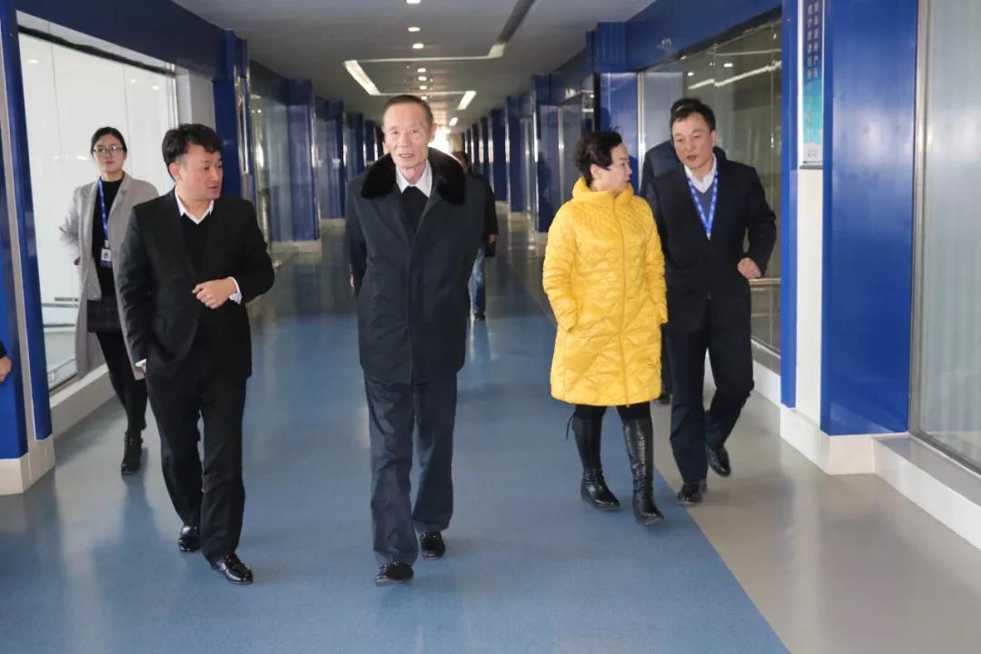 中国奶业协会高鸿宾会长莅临森林舞会官网领导工作