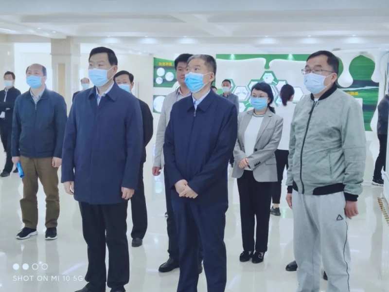 平顶山市人大常委会主任张明新莅临森林舞会官网鲁山瑞亚参观调研