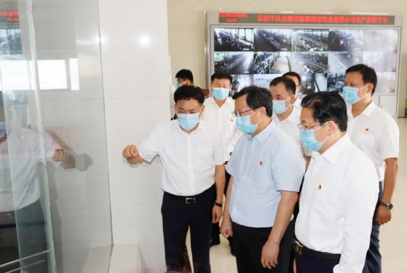 快讯 | 河南省委常委、、、省纪委书记、、、省监委主任任正晓莅临森林舞会官网乳业集团新蔡瑞亚牧场调研